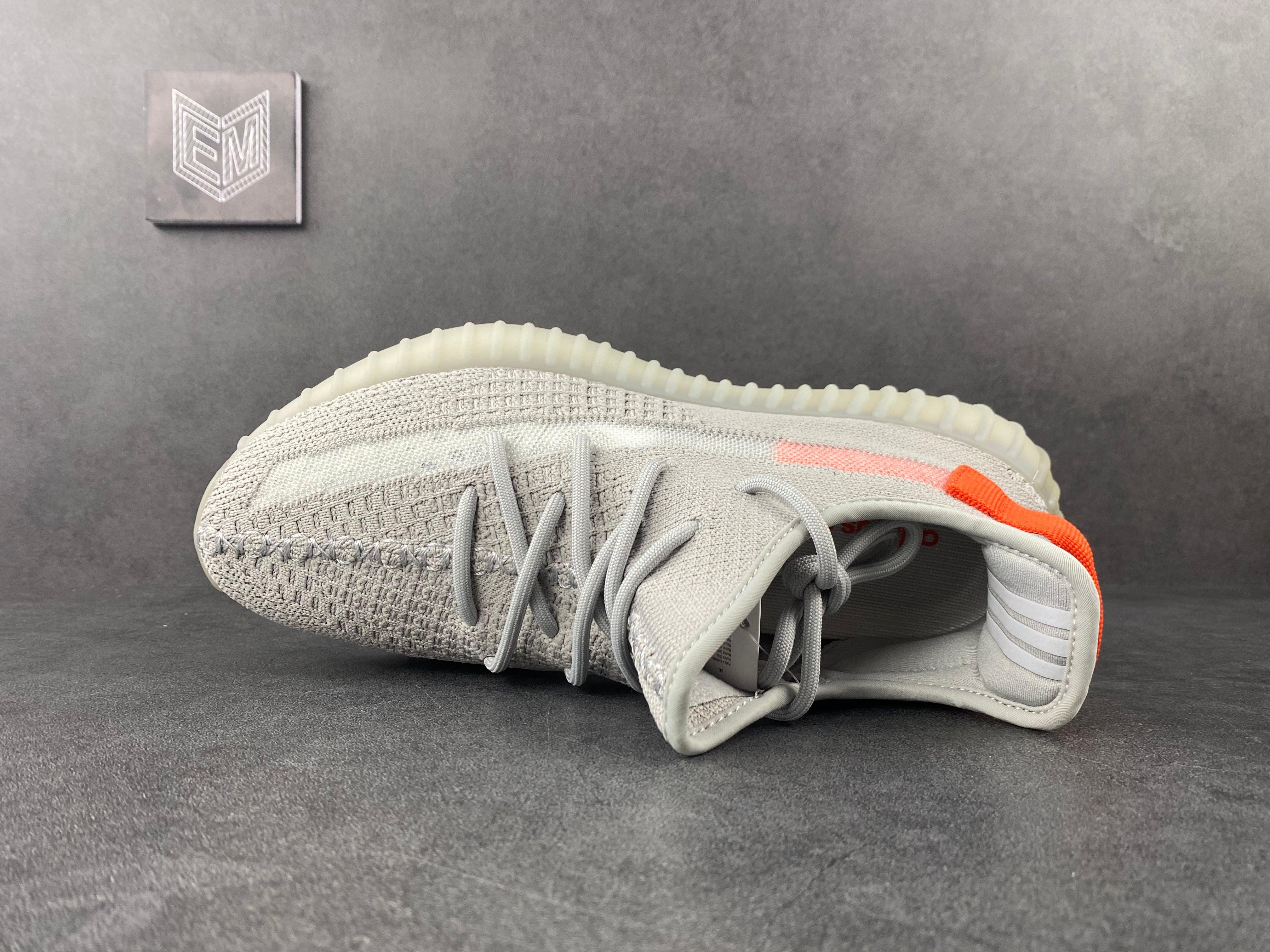 Adidas Yeezy Boost 350 V2 Tail Light - meow