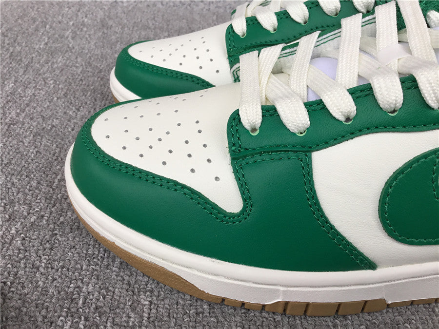Nike Dunk Low Malachite University Gold