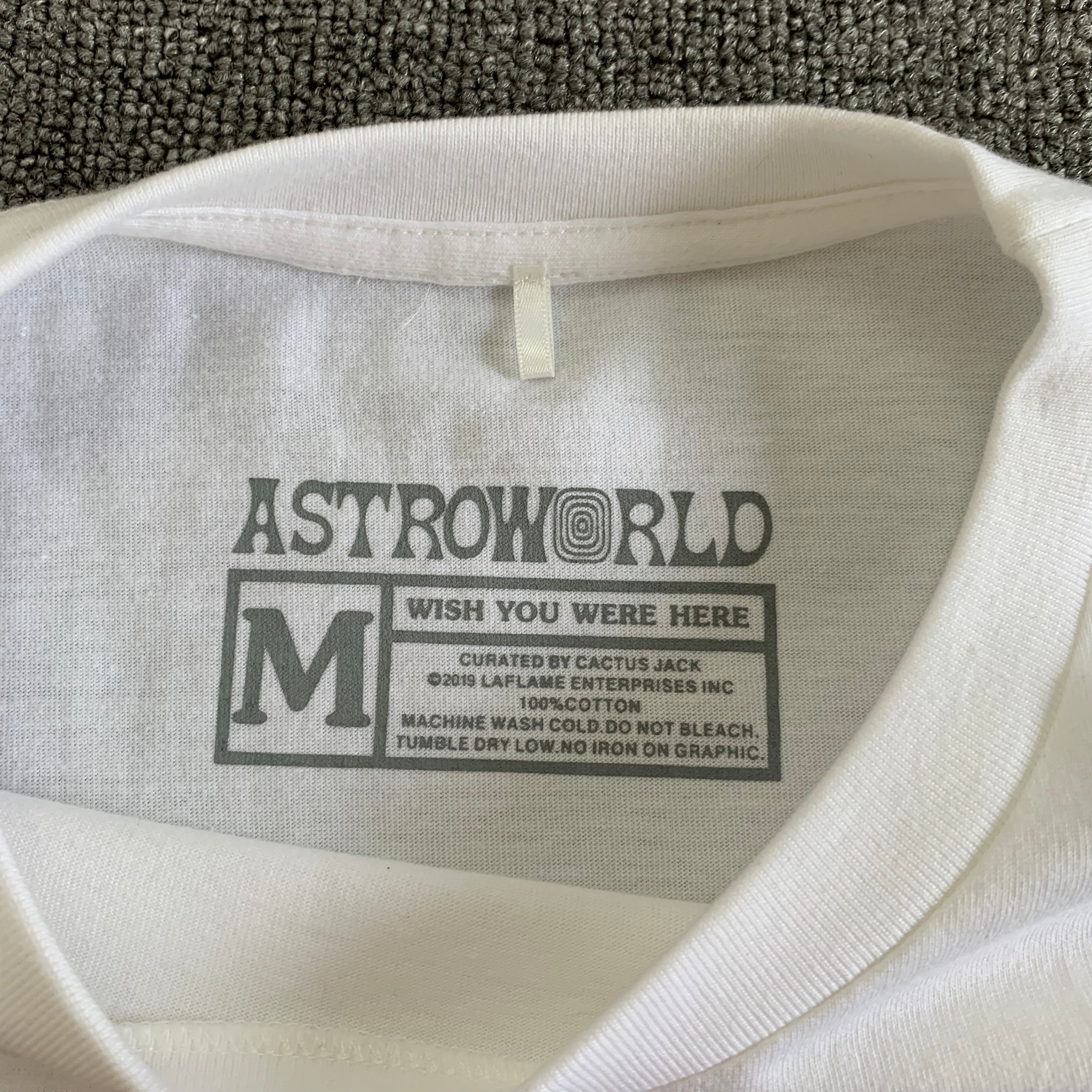 Camiseta Astroword Travis Scott