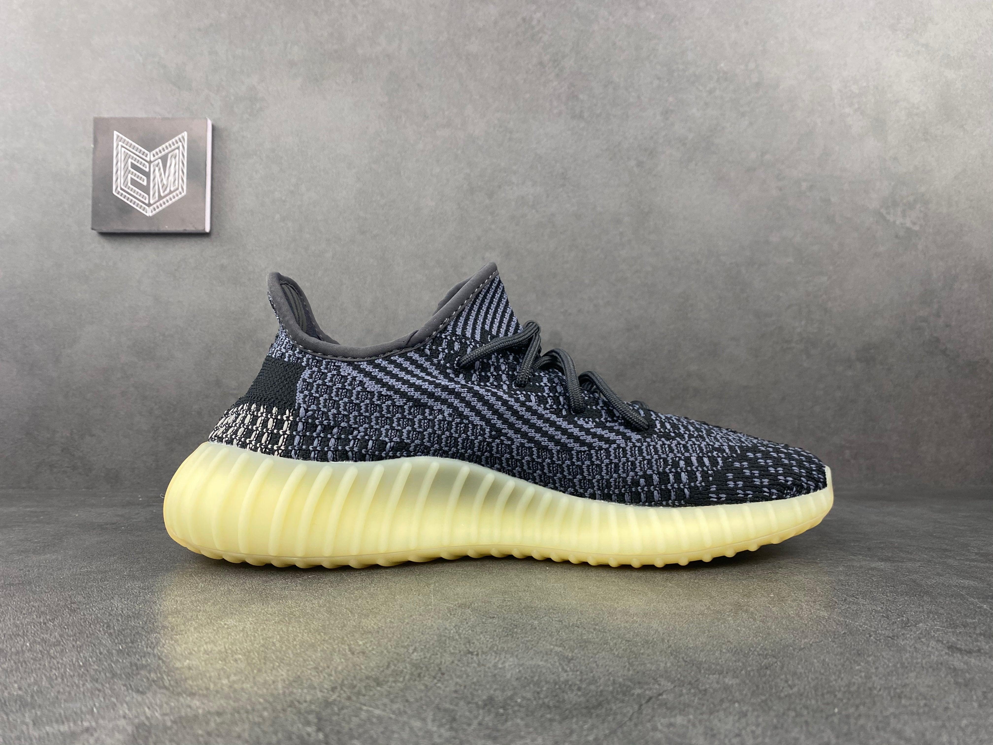 Adidas Yeezy Boost 350 V2 Carbon - meow