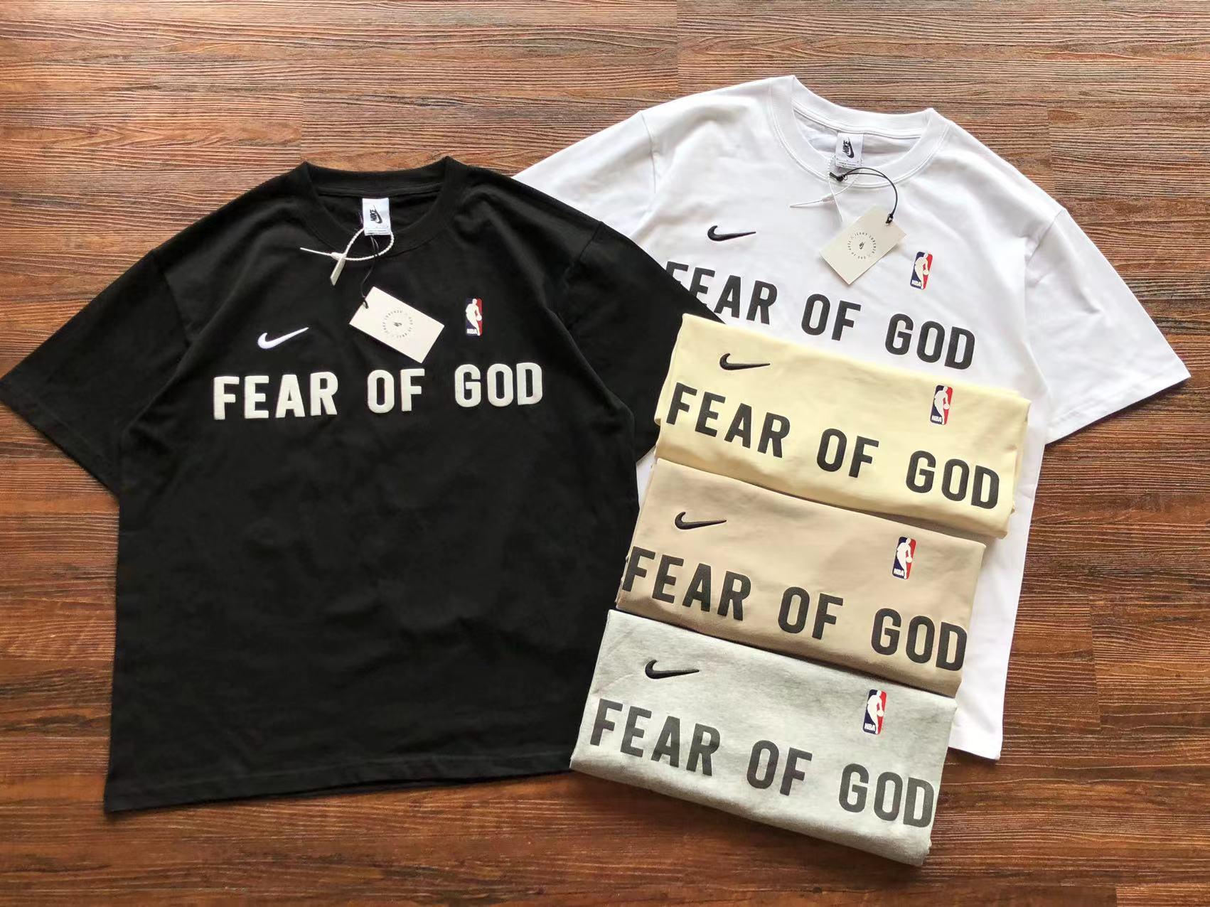 CAMISETA NIKE FEAR OF GOD - meow