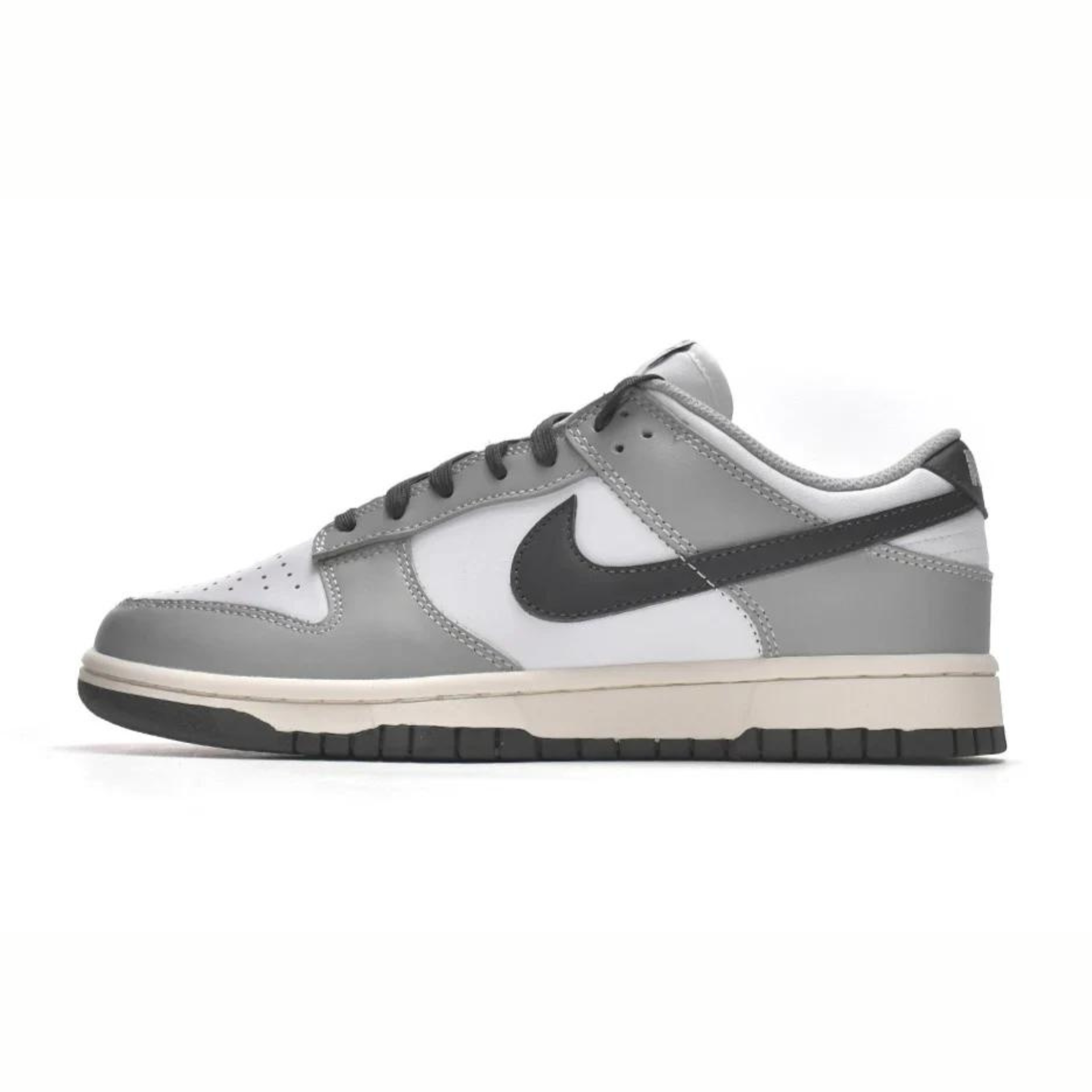 Nike Dunk Low Light Smoke Grey