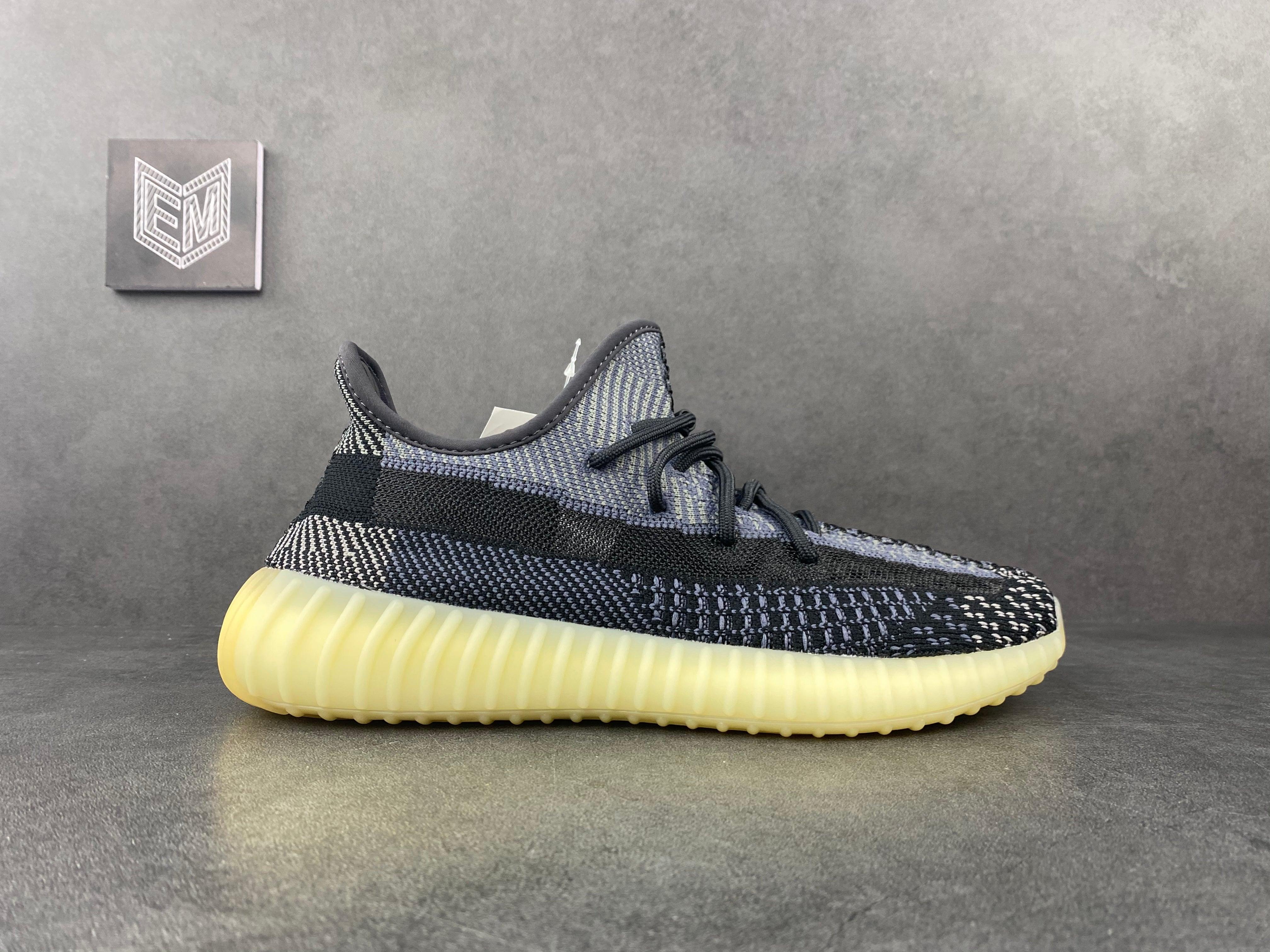 Adidas Yeezy Boost 350 V2 Carbon - meow