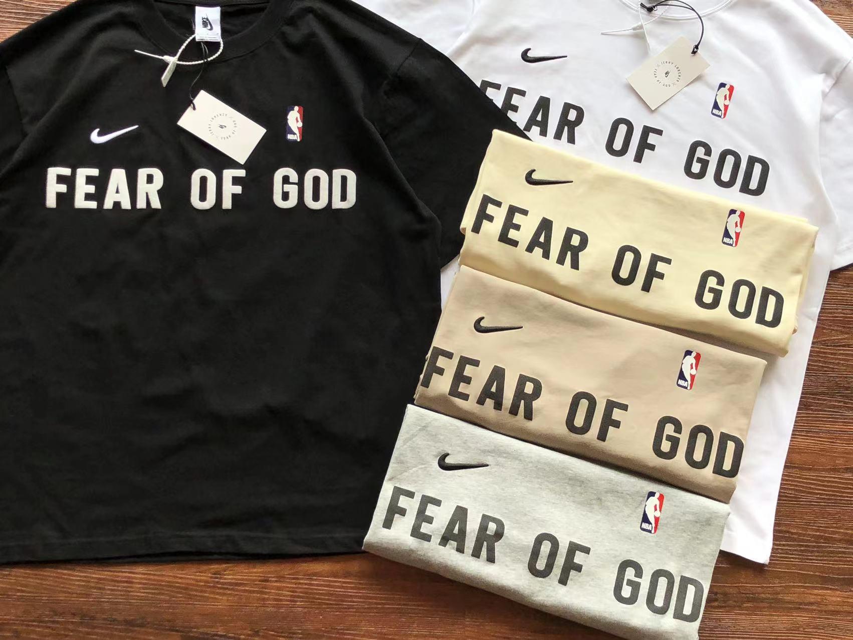 CAMISETA NIKE FEAR OF GOD - meow